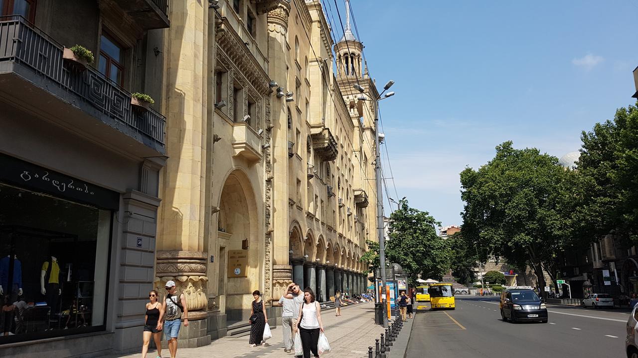 Sweet Rooms Inn Tiflis Exterior foto